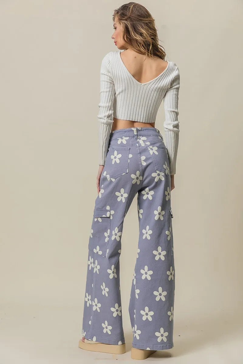 BiBi Flower Printed Side Pocket Wide Pants | Daverri Fashions