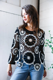 In Retro Bloom Black Crochet Lace Cover Up | Daverri Fashions