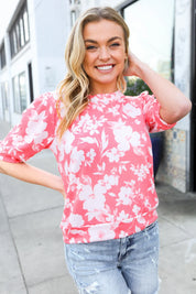 Spring Vibes Coral Wavy Rib Puff Short Sleeves Floral Top | Daverri Fashions