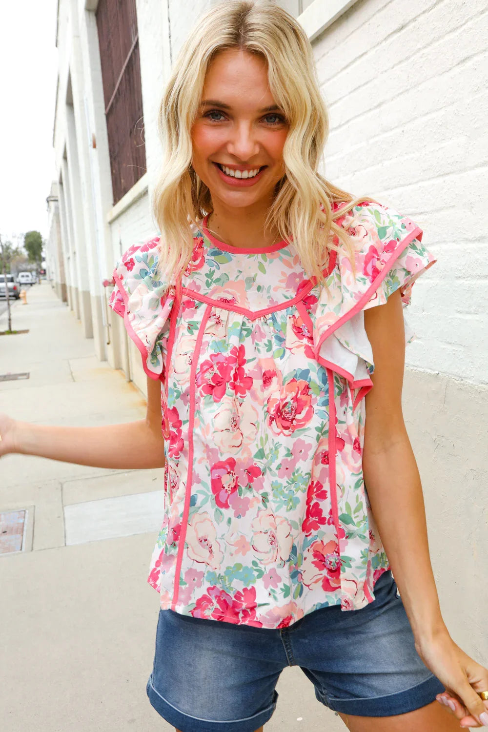 Southern Nights Pink Contrast Binding Floral Flutter Sleeve Top | Daverri Fashions
