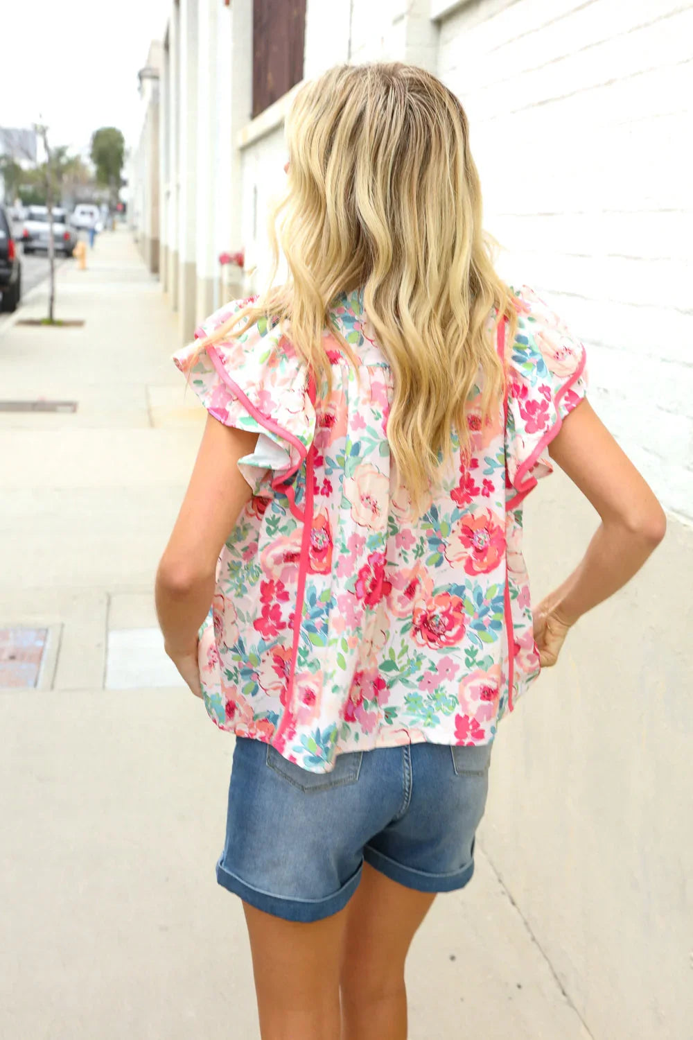 Southern Nights Pink Contrast Binding Floral Flutter Sleeve Top | Daverri Fashions