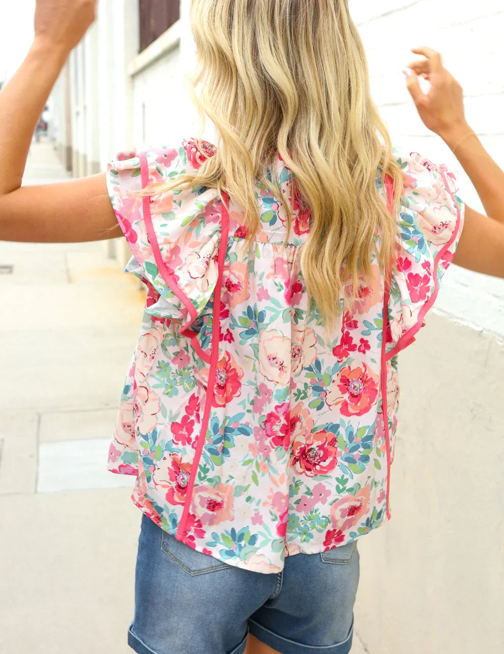 Southern Nights Pink Contrast Binding Floral Flutter Sleeve Top | Daverri Fashions