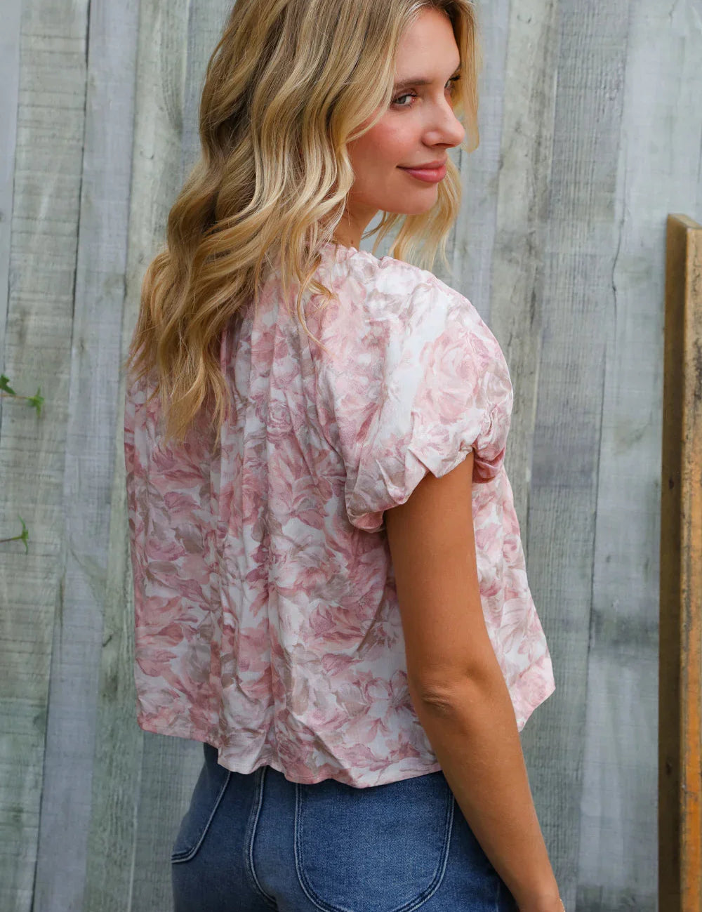 Bow | Daverri Fashions