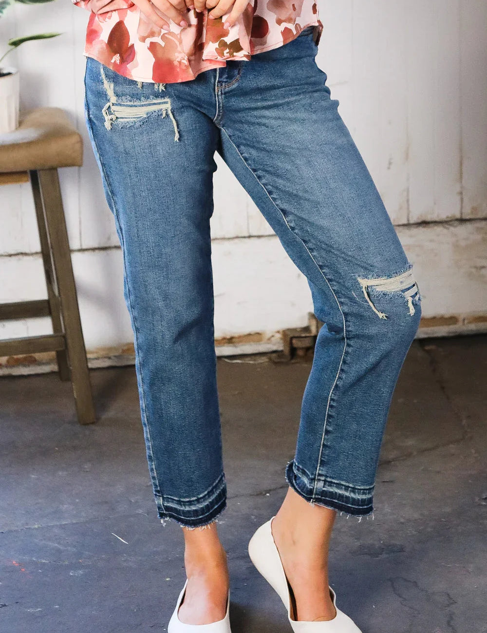 JUDY BLUE Boyfriend Fit Rip Denim Jeans | Daverri Fashions