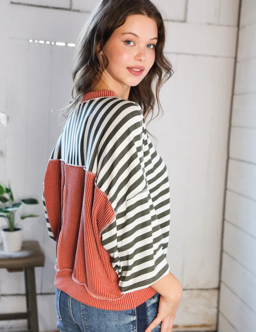 A Stripe Story Rust Crew Neck Pullover | Daverri Fashions