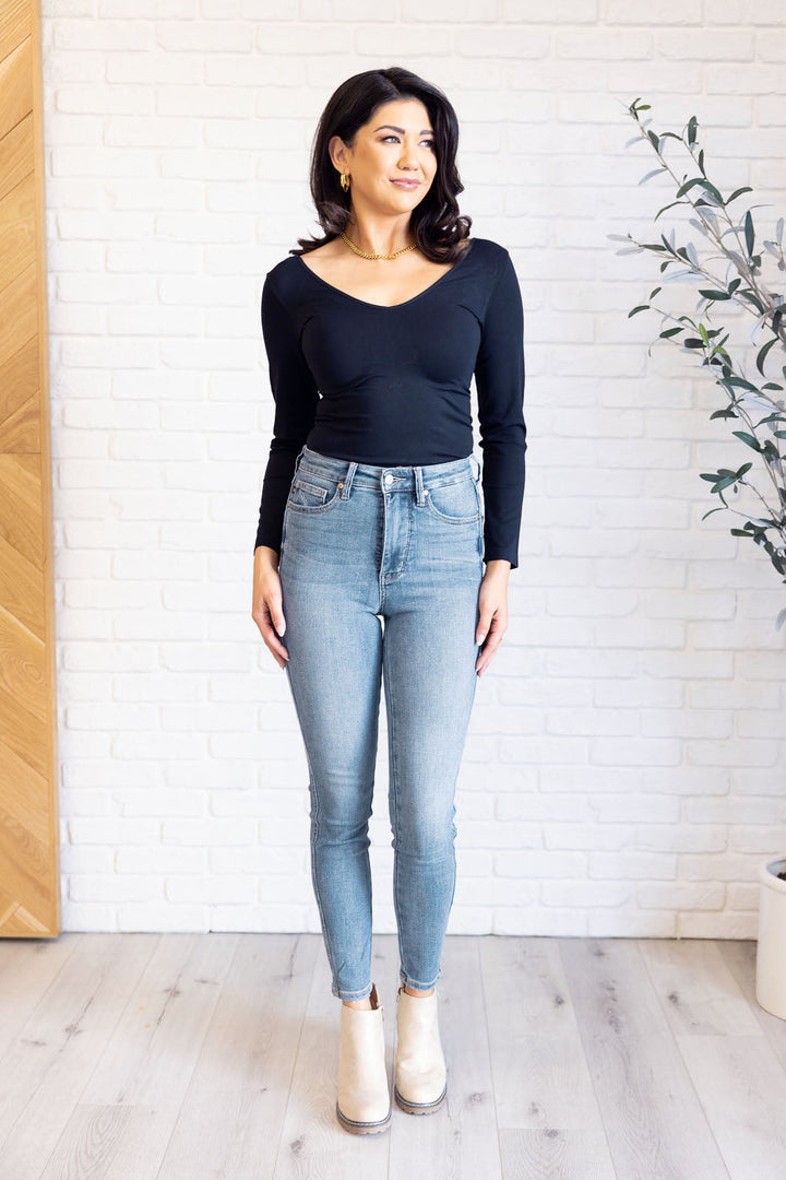 Judy Blue Justine High Rise Control Top Skinny Jeans Jeans