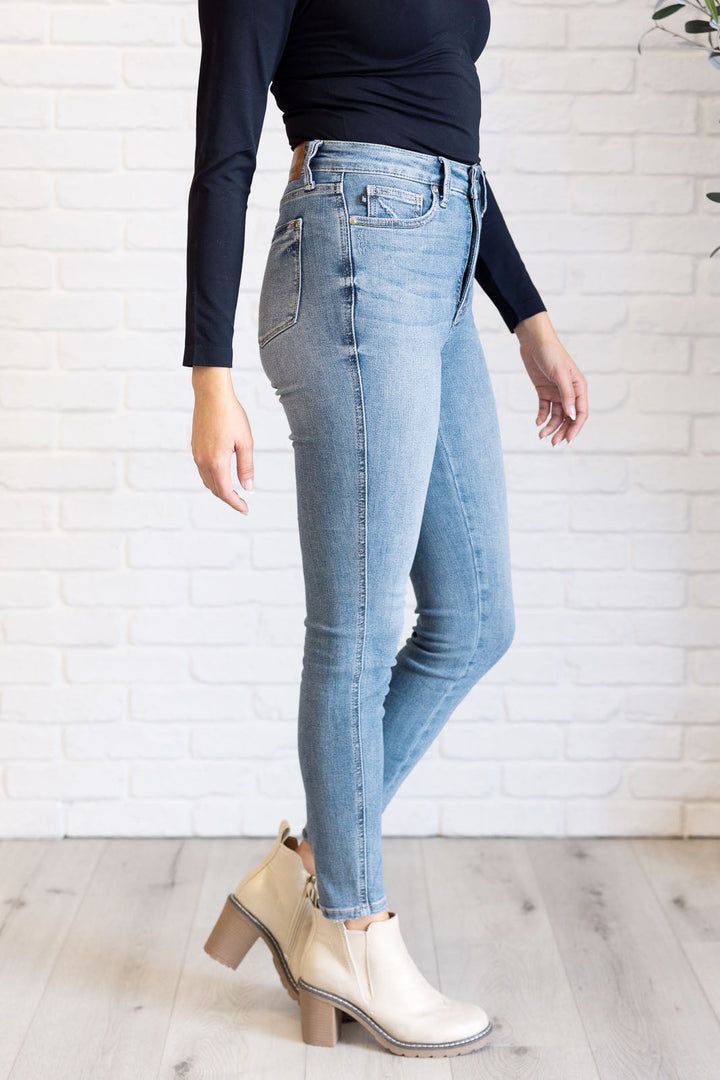 Judy Blue Justine High Rise Control Top Skinny Jeans Jeans