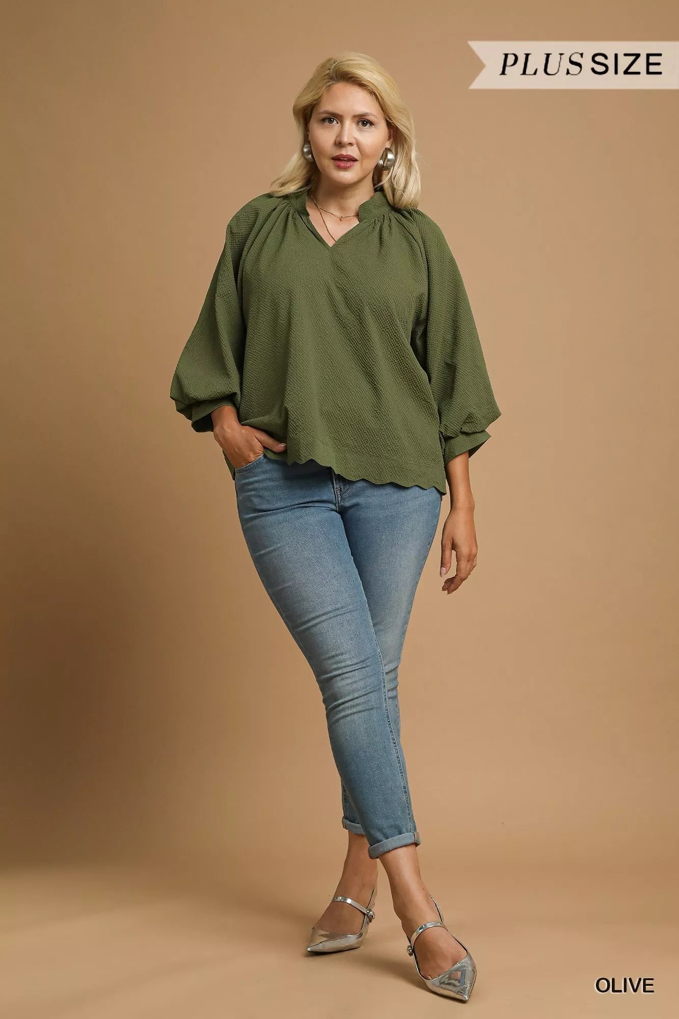 Umgee Full Size Textured Notched Balloon Sleeve Blouse Plus Size | Blouses Daverri Fashions
