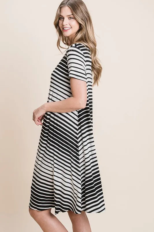 BOMBOM Casual Stripe Round Neck Tee Dress
