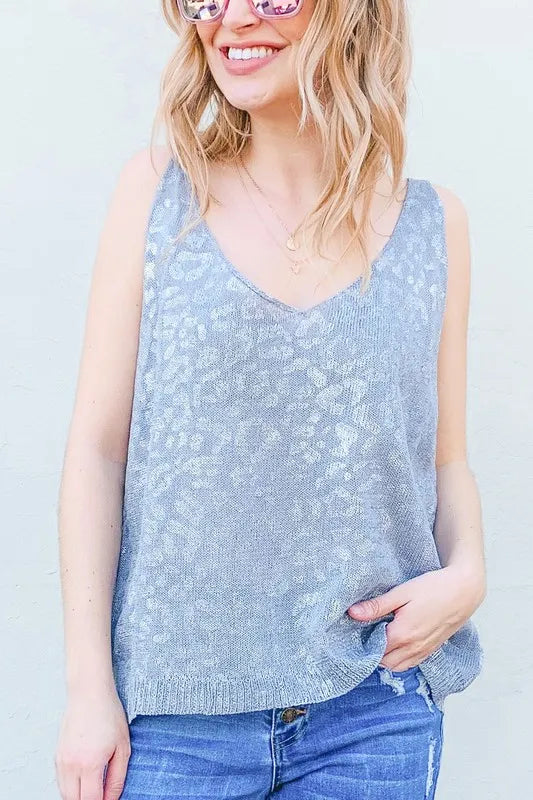 And The Why Leopard Foil Print Sleeveless Sweater Top Sweaters
