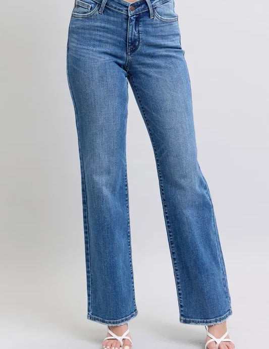 Judy Blue Full Size High Waist V-Front Vintage Wash Straight Jeans Plus Size | Daverri Fashions