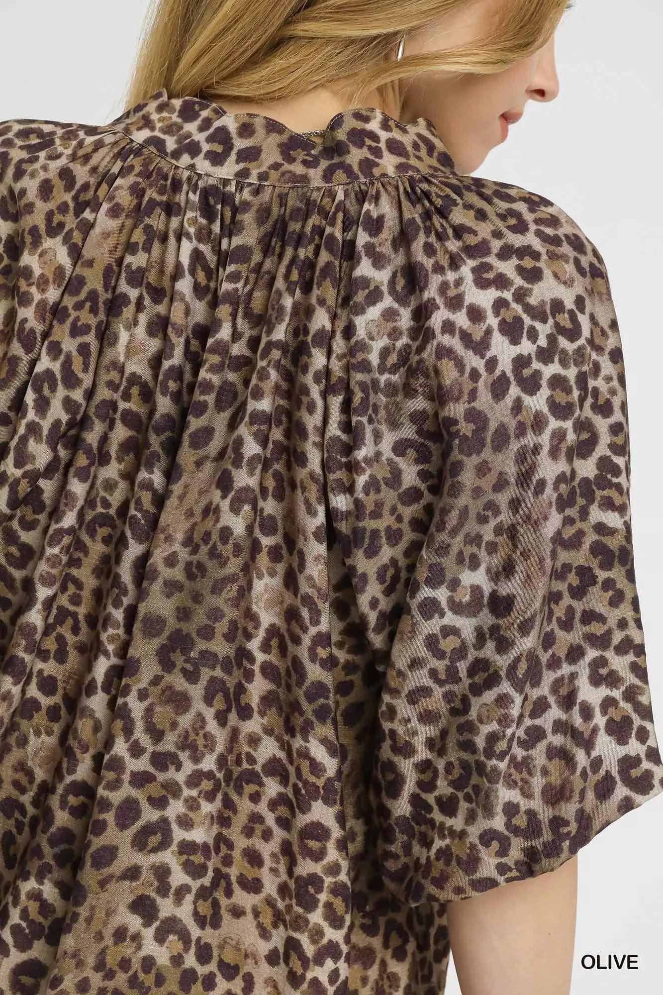 Umgee Leopard Bubble Sleeve Scalloped Hem Blouse - DAVERRI FASHIONS