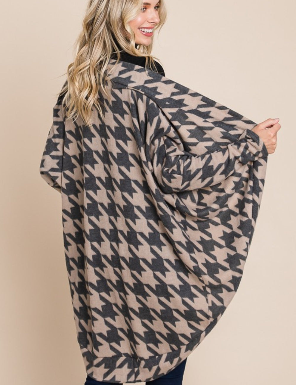 BOMBOM Houndstooth Open Front Cocoon Knit Cardigan | Cardigans Daverri Fashions