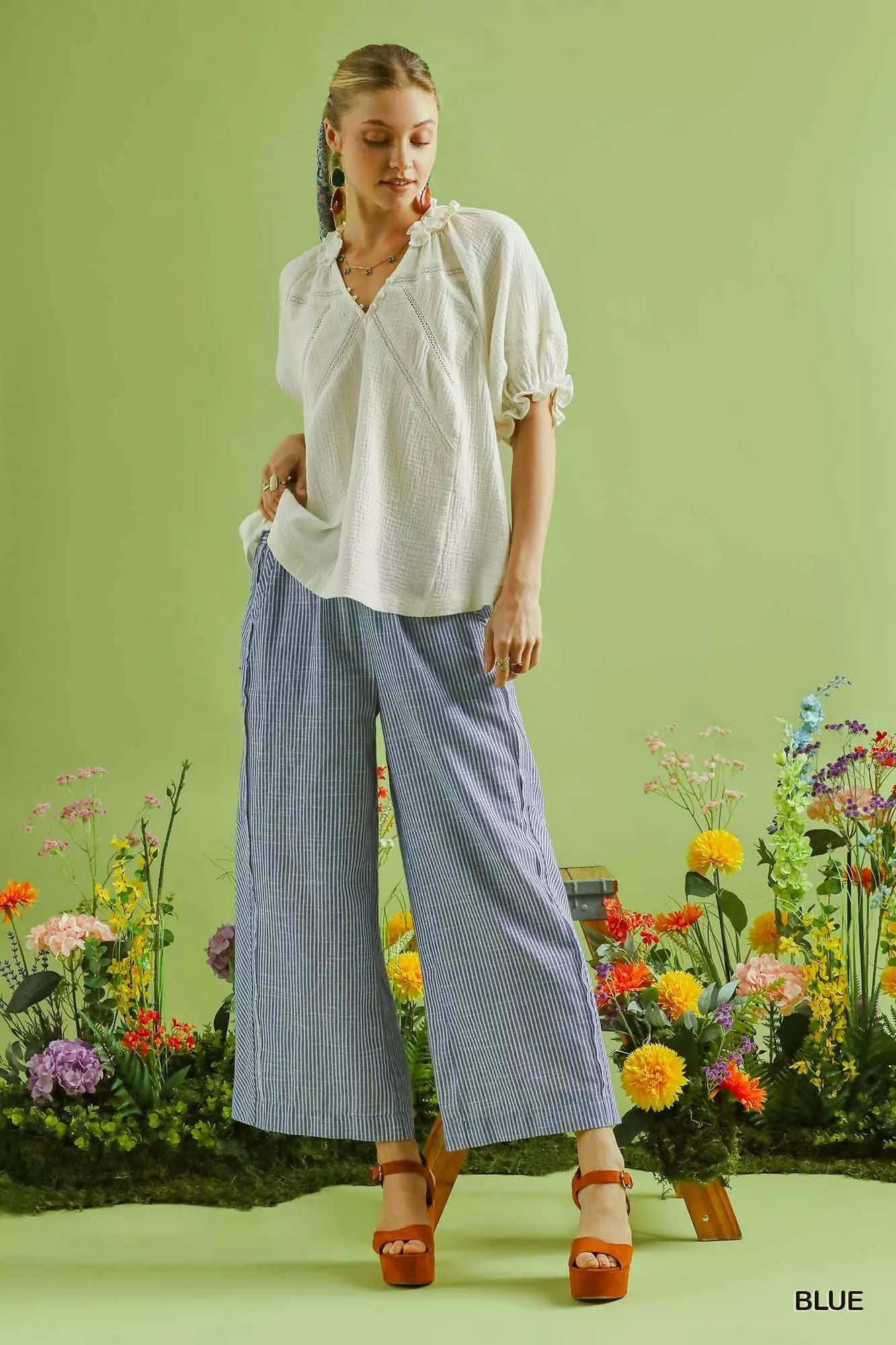 Umgee Linen Blend Striped Wide Leg Pants in blue and white