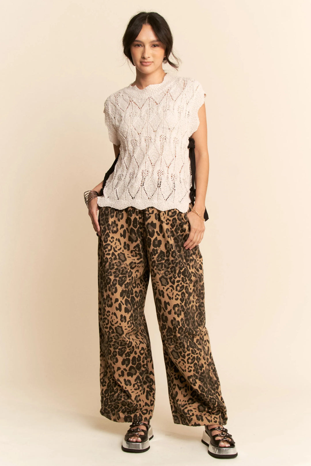 Davi & Dani Ribbon Bow Ties Scalloped Trim Knit Semi Crop Top Tops