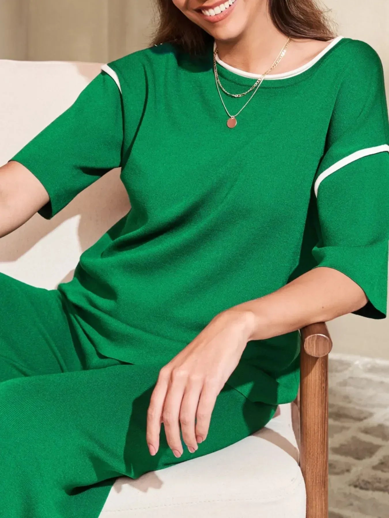 Contrast Trim T-Shirt and Drawstring Pants Set - DAVERRI FASHIONS