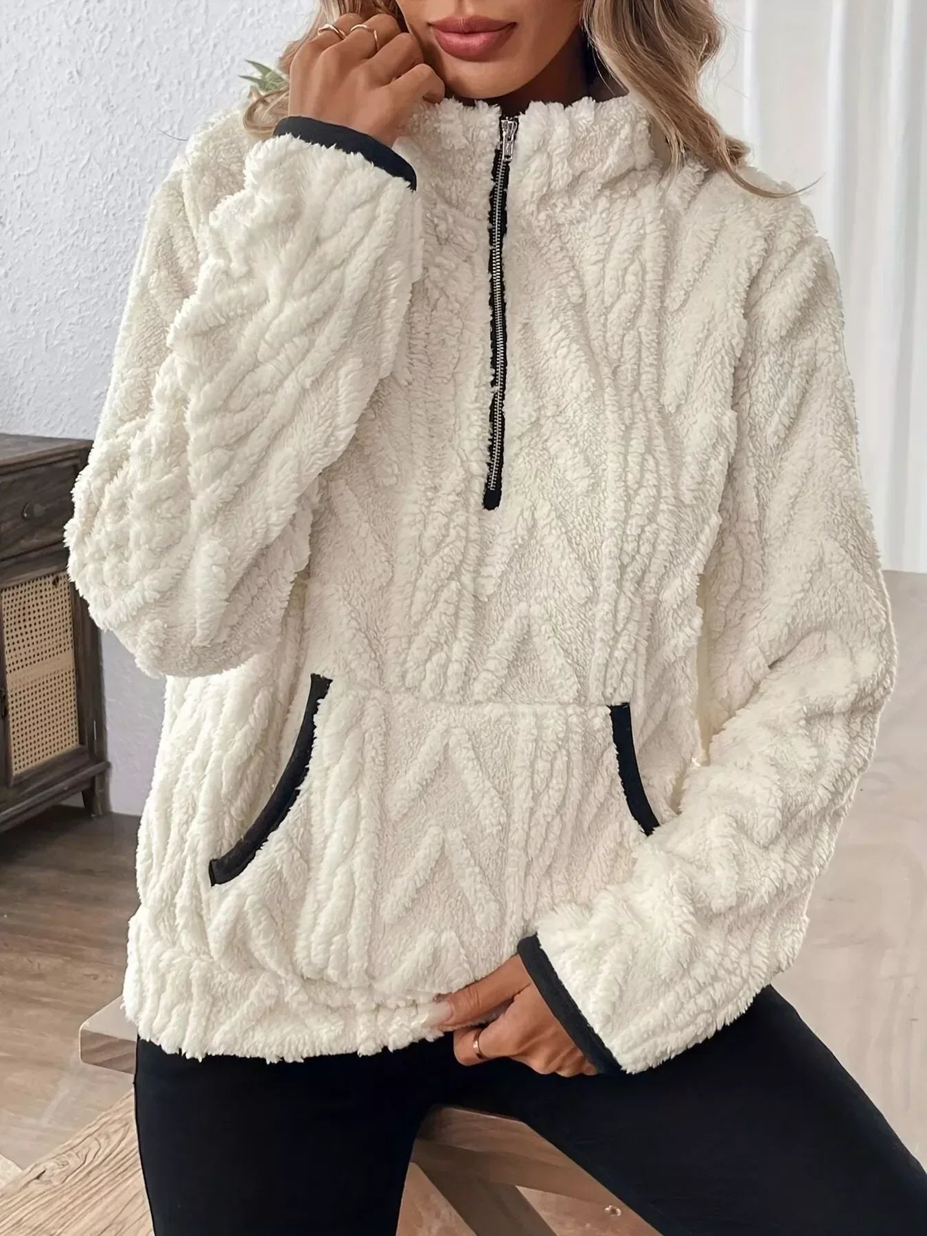Cozy Sherpa Half Zip Sweatshirt - DAVERRI FASHIONS