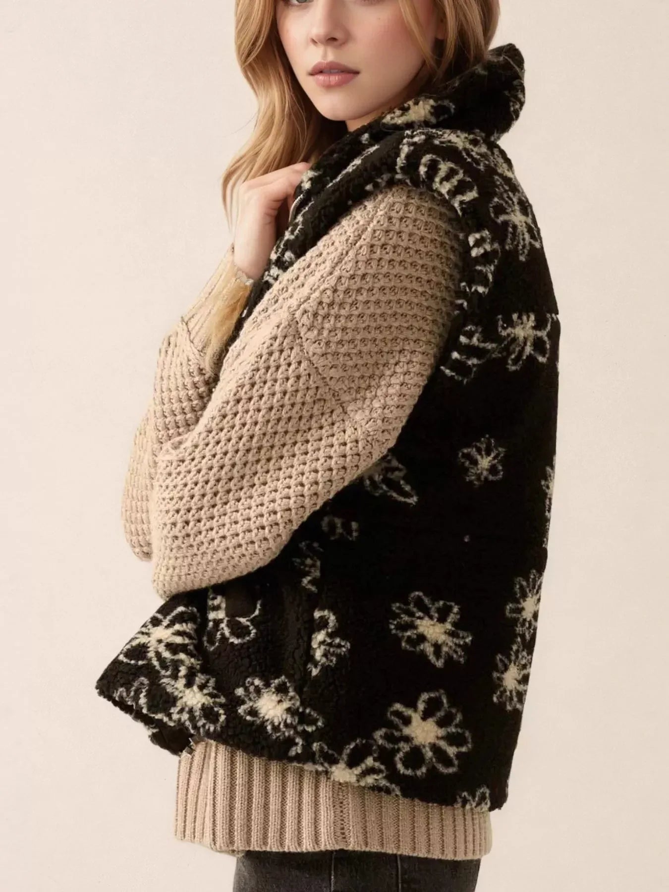 Zip Up Vest Coat with Pockets - DAVERRI FASHIONS