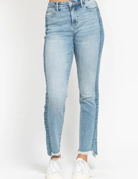 MD Judy Blue Full Size Vintage Wash Side Panel Detail with Fray Hem Slim Plus Size | Daverri Fashions
