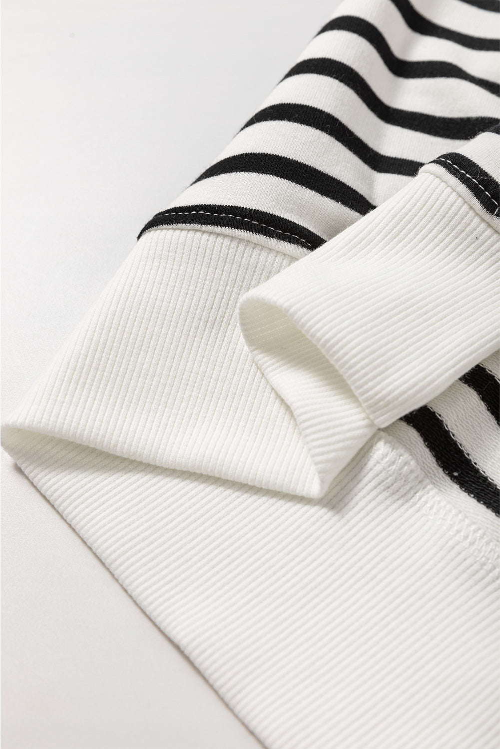 Black Stripe Raglan Sleeve Side Slits Loose Sweatshirt | Sweatshirts Daverri Fashions
