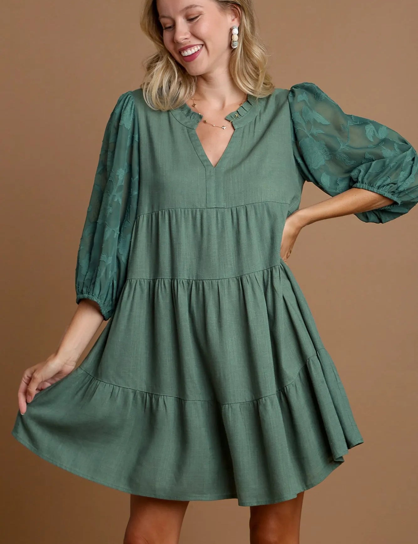 LAGOON L Umgee Floral Contrast Sleeve Tiered Dress | Daverri Fashions