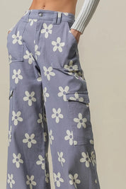 BiBi Flower Printed Side Pocket Wide Pants | Daverri Fashions