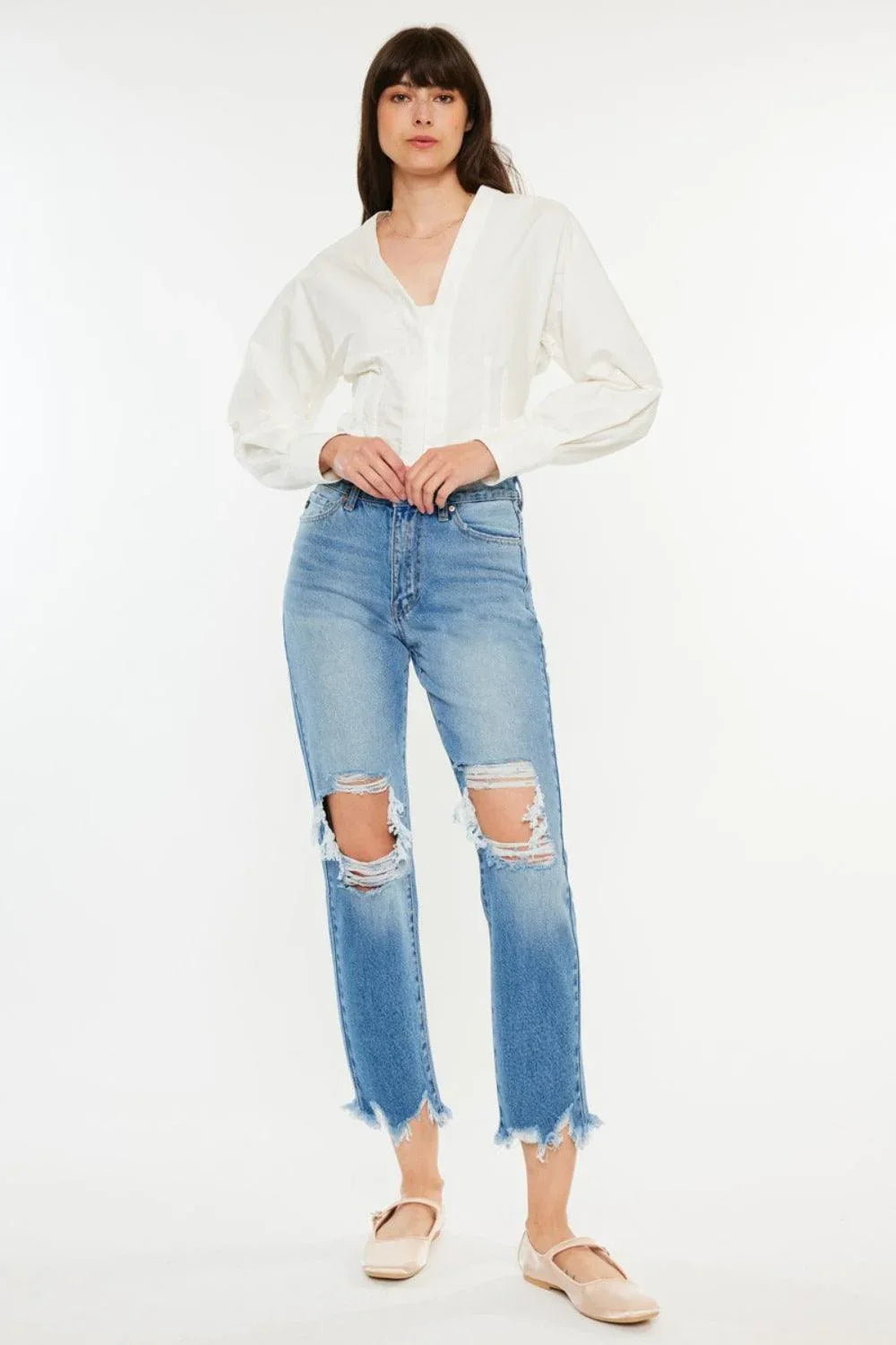 Kancan Distressed Frayed Hem Cropped Jeans - DAVERRI FASHIONS