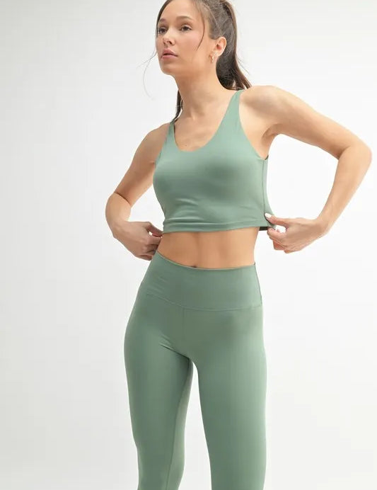 MOSS M MONO B Venice Cloud Light U-back Active Tank | Daverri Fashions