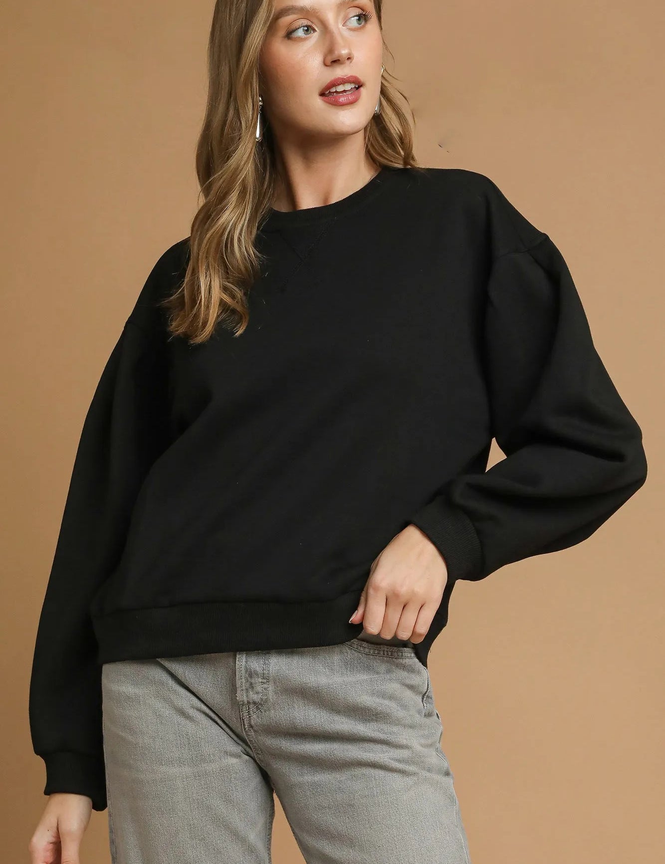 Black Umgee Round Neck Sweatshirt with Pleated Detail | Daverri Fashions