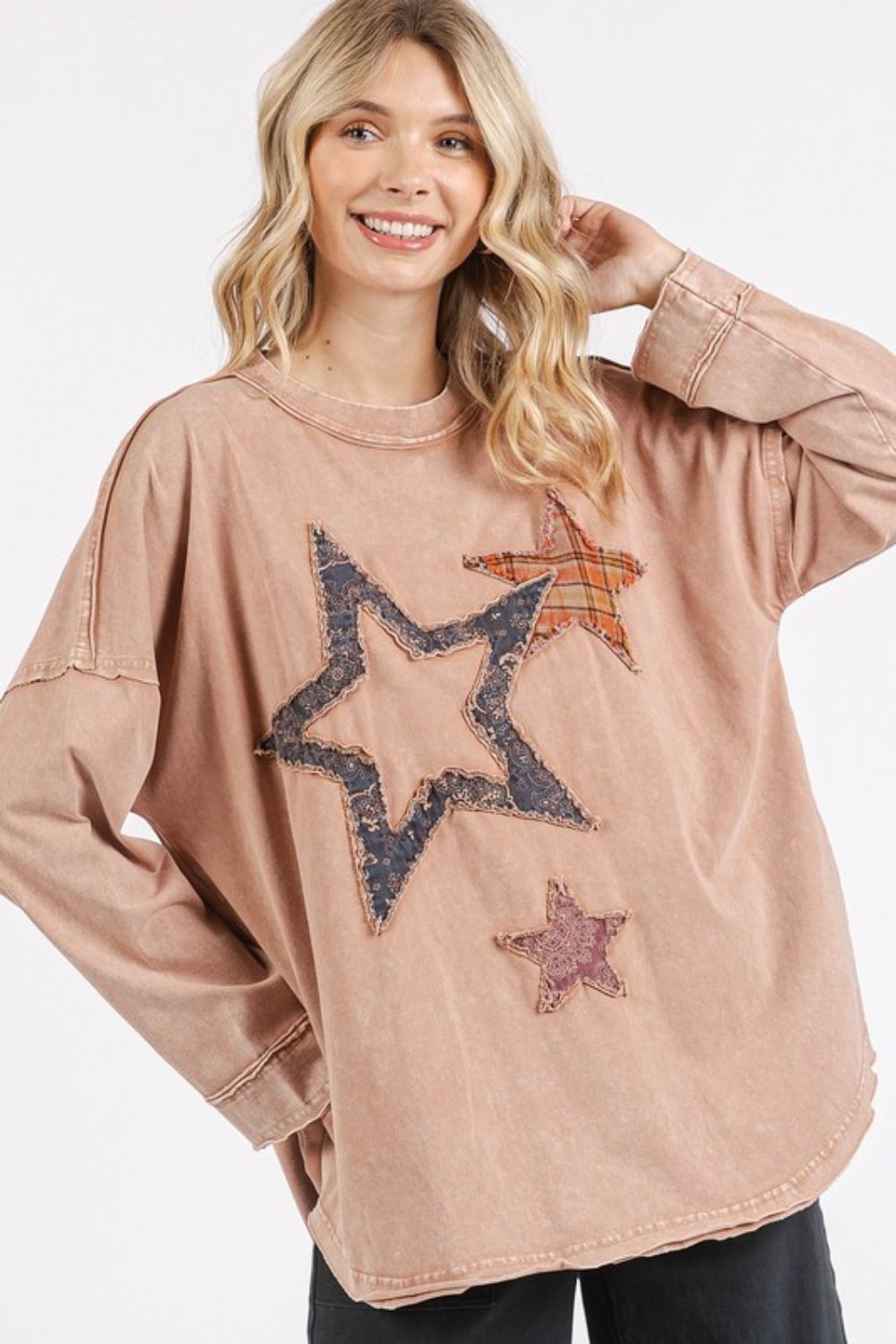 Mittoshop Mineral Wash Star Patch Long Sleeve T-Shirt T-Shirts