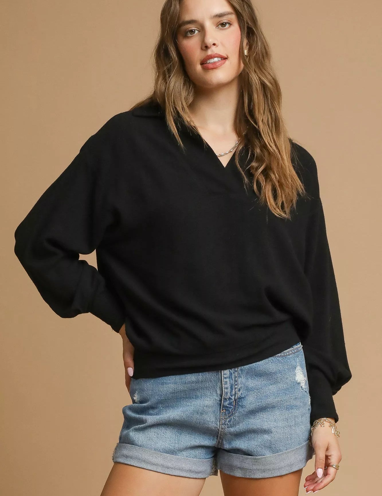 Black Umgee Linen Long Sleeves Elastic Hem Blouse | Daverri Fashions