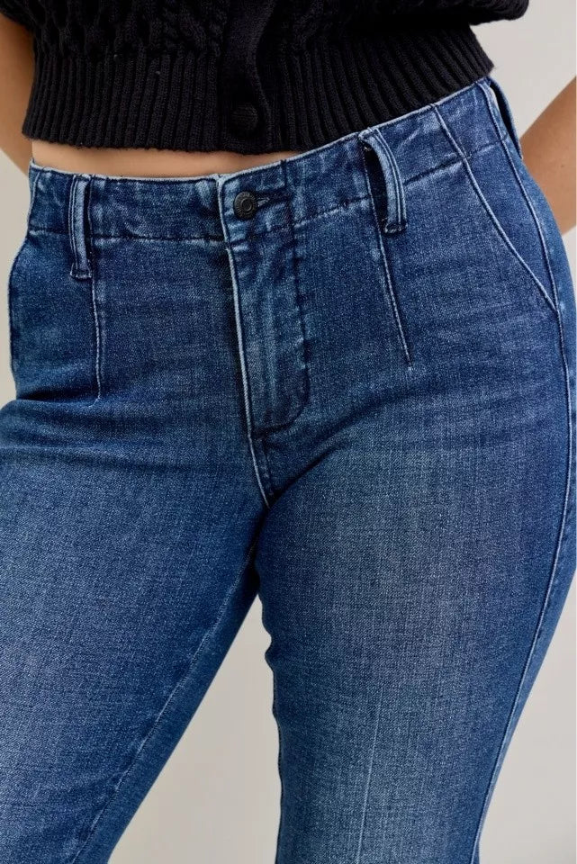 Judy Blue Full Size Mid Rise Bootcut Jeans with Welt Pockets Plus Size | Jeans Daverri Fashions