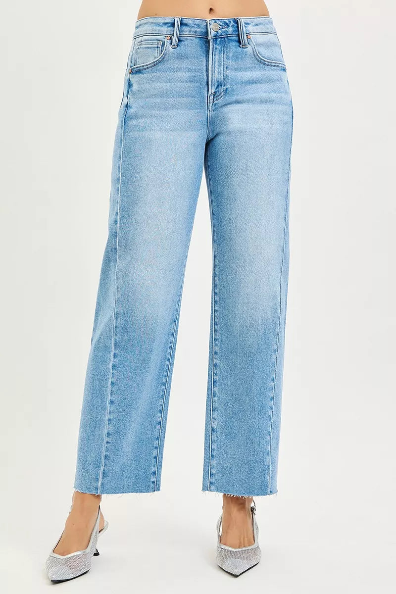 Risen slouchy cropped barrel jeans in light-wash denim, high-rise straight-leg with frayed hems
