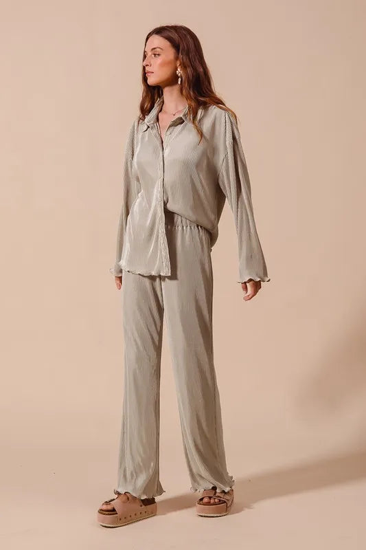 SO ME Pleated Shirt and Pants Set with Wavy Edge Details