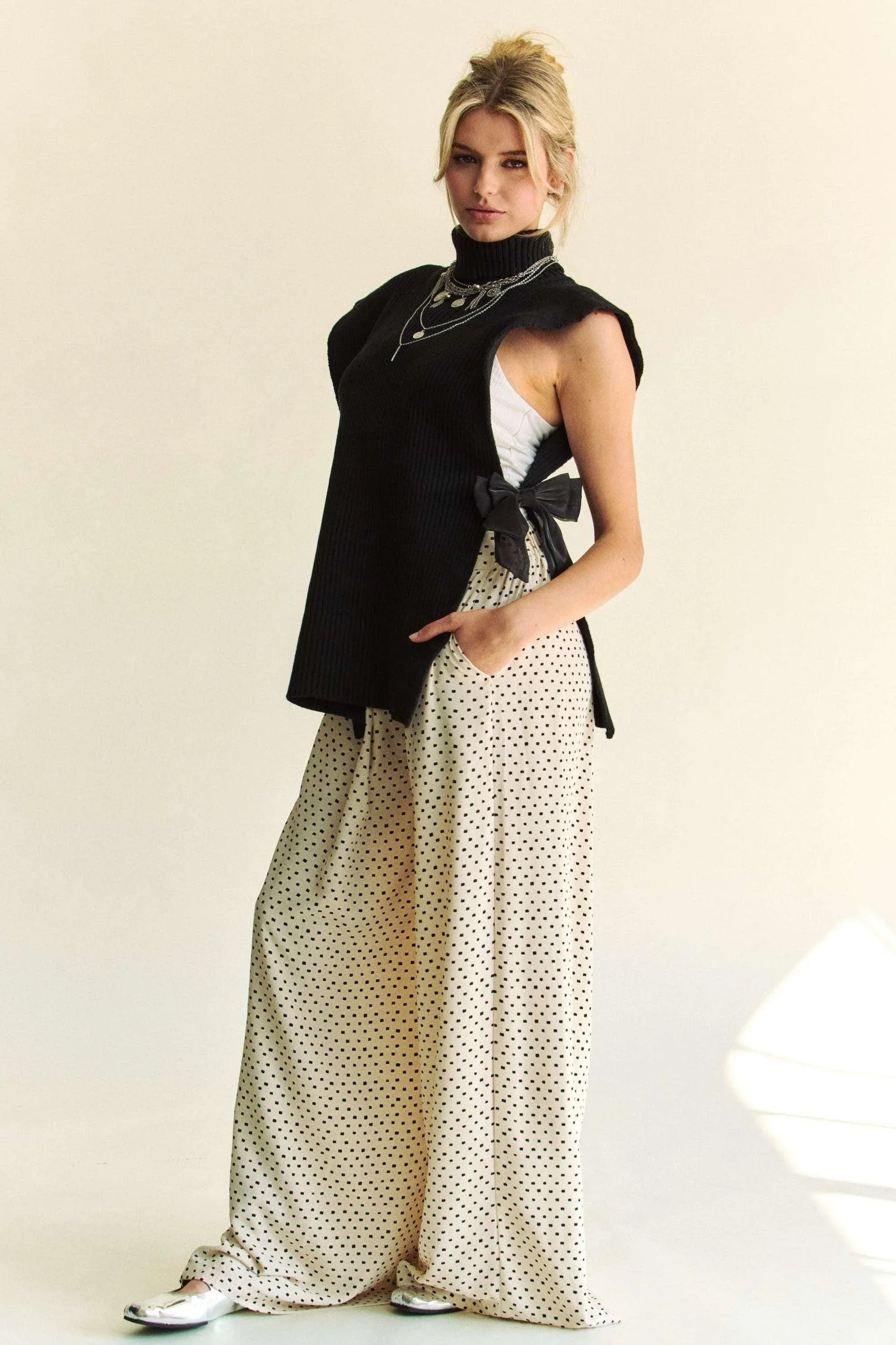 Davi & Dani Side Split Turtleneck Sleeveless Knit Sweater - DAVERRI FASHIONS