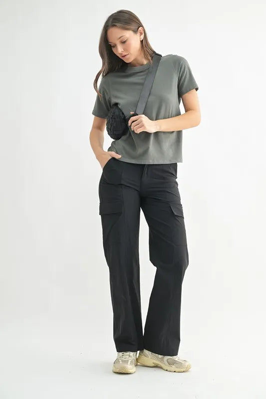 MONO B Round Neck Short Sleeve T-Shirt