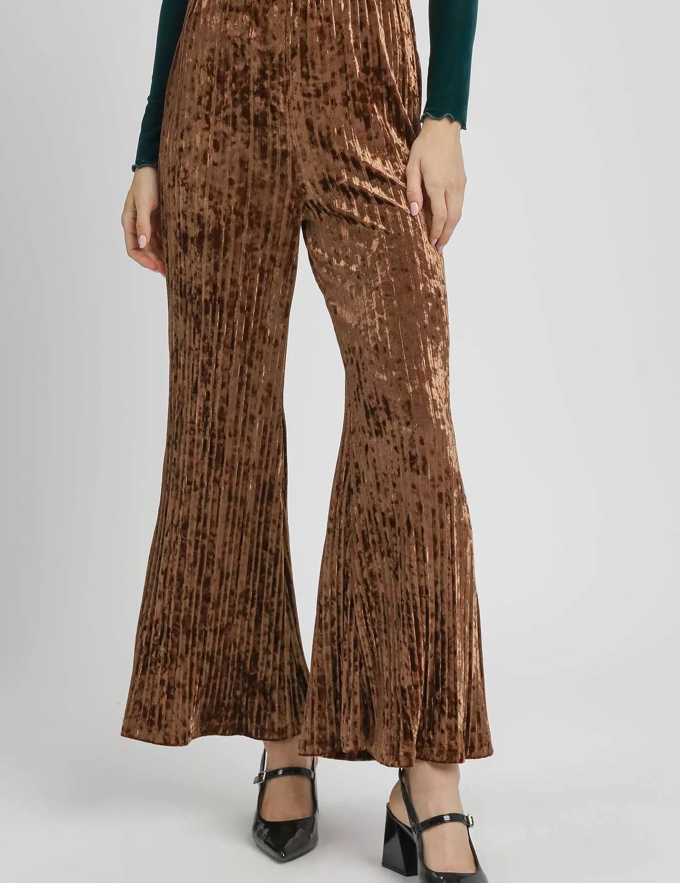 Brown Umgee Velvet Pleated Wide Leg Pants | Pants Daverri Fashions