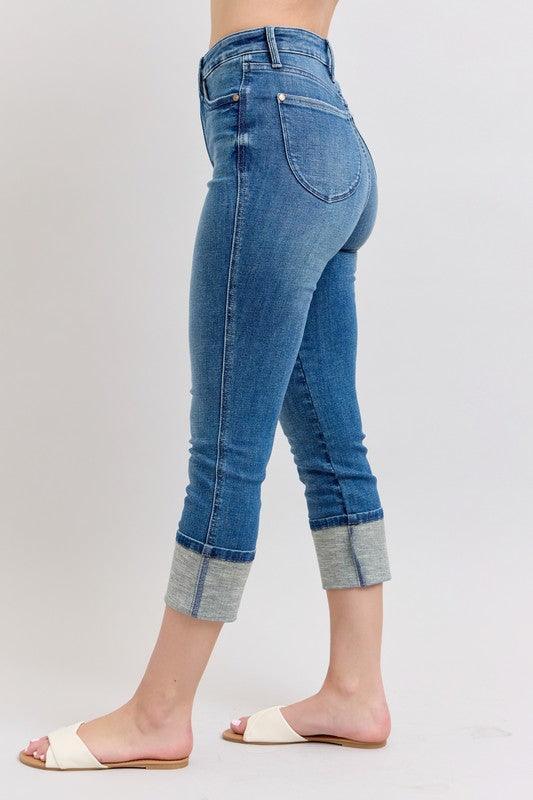 Judy Blue Full Size Skinny Cuff Capris Jeans with Pockets - DAVERRI FASHIONS
