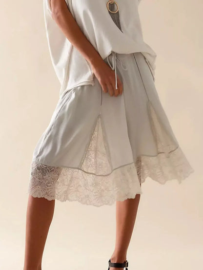 Lace Detail Shorts - DAVERRI FASHIONS