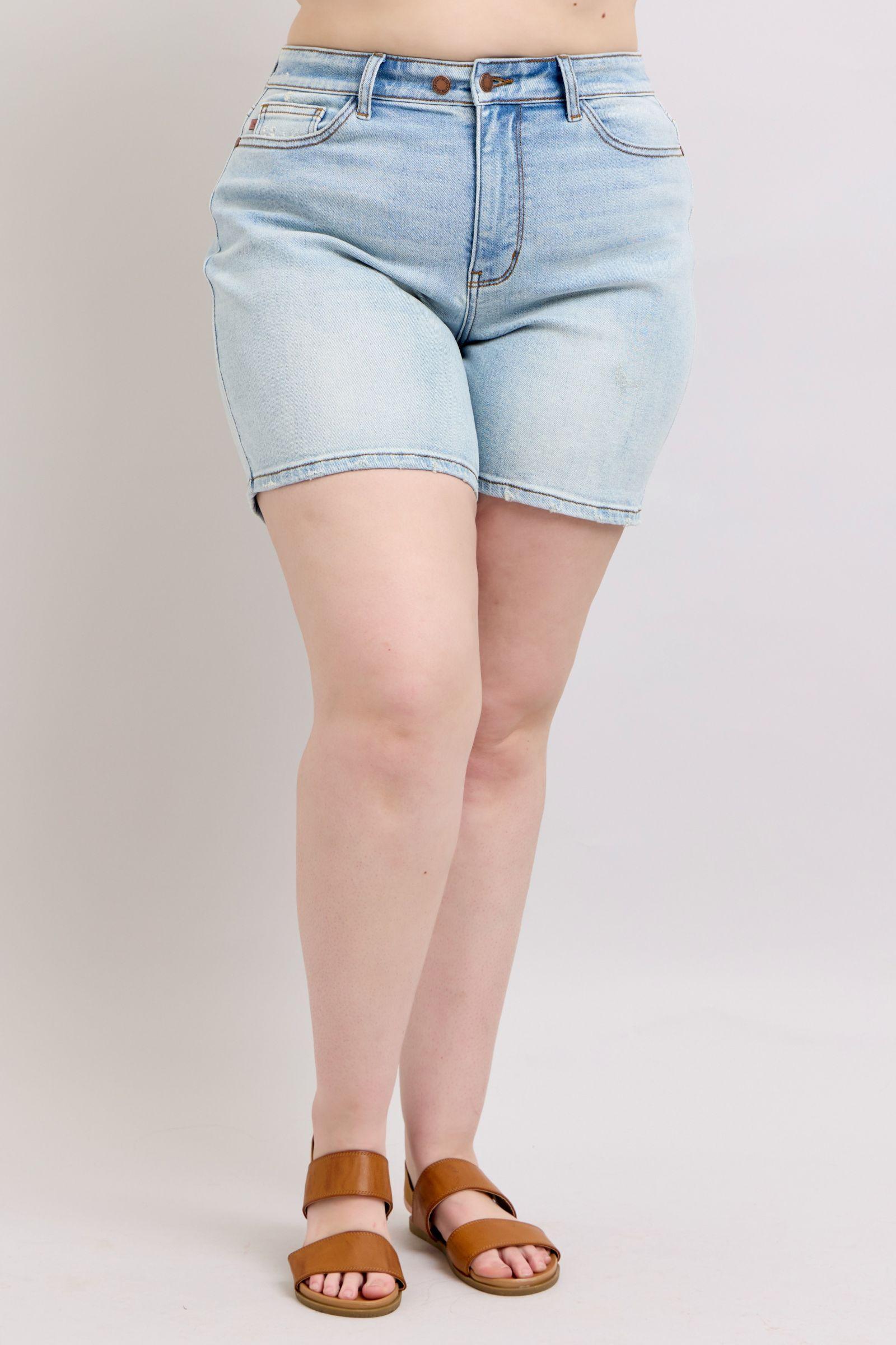 Judy Blue Full Size 2 Button Denim Shorts with Pockets Plus Size - DAVERRI FASHIONS