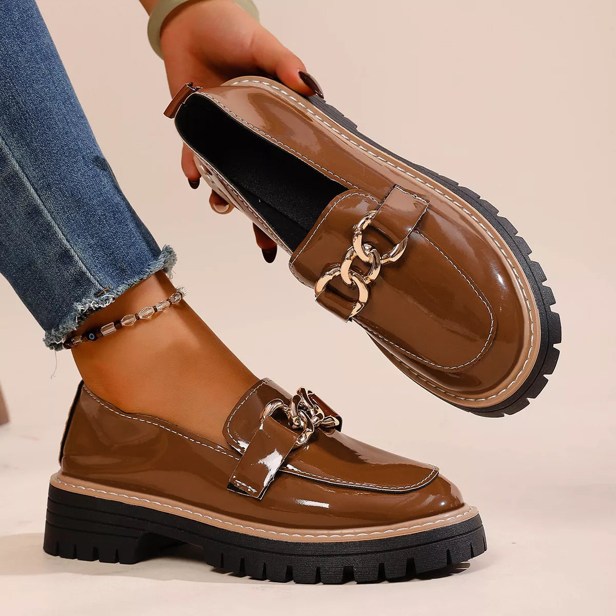 Brown patent leather Chain Decor Chunky Loafers with chain detail