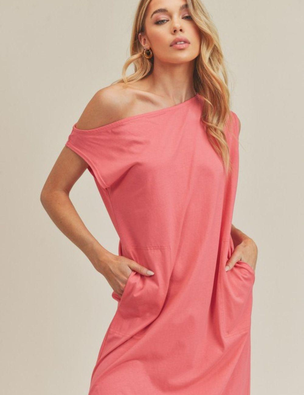 Aemi + Co Side Slit Round Neck Sleeveless Midi Dress | Mid Dresses Daverri Fashions