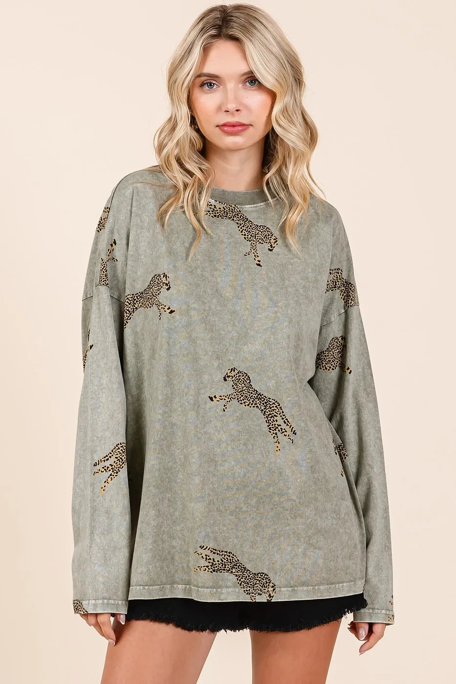 Mittoshop Mineral Wash Cheetah Print Long Sleeve Top | Tops Daverri Fashions