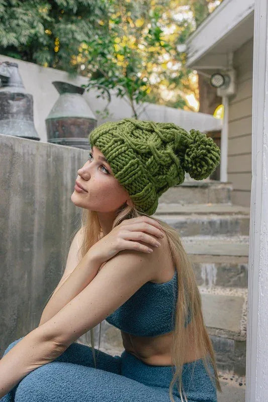 Oversized Chunky Knit Pom Beanie - DAVERRI FASHIONS