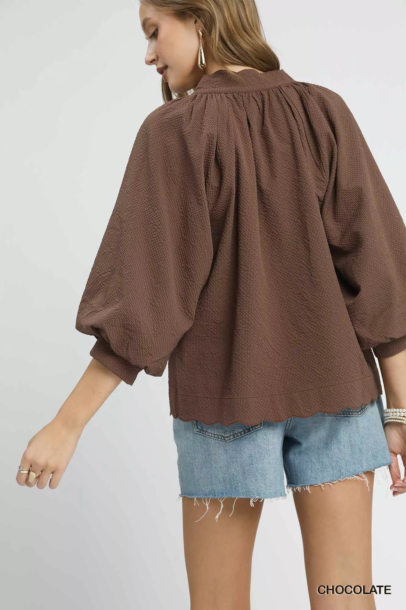 Umgee Full Size Textured Notched Balloon Sleeve Blouse Plus Size | Blouses Daverri Fashions