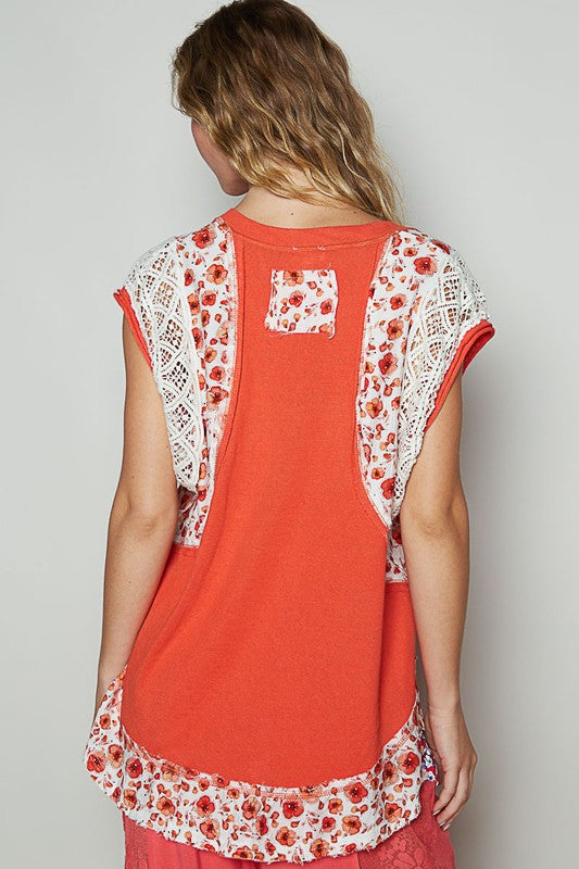 POL Floral Frayed Hem Crochet Cap Sleeve Top Tops