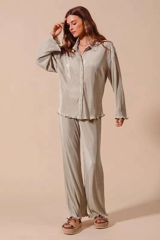 SO ME Pleated Shirt and Pants Set with Wavy Edge Details OATMEAL