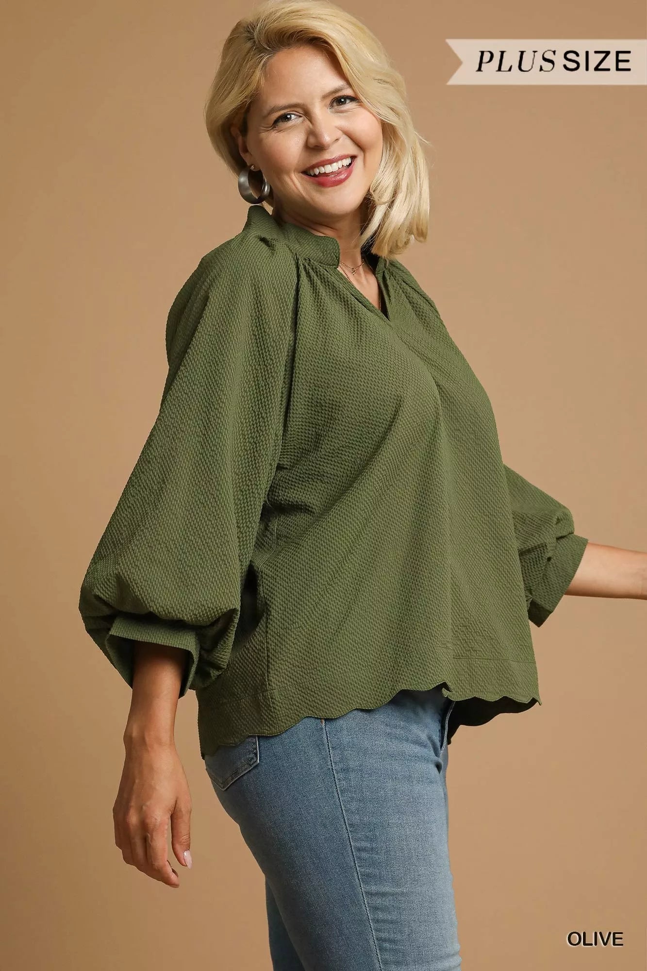 Umgee Full Size Textured Notched Balloon Sleeve Blouse Plus Size | Blouses Daverri Fashions