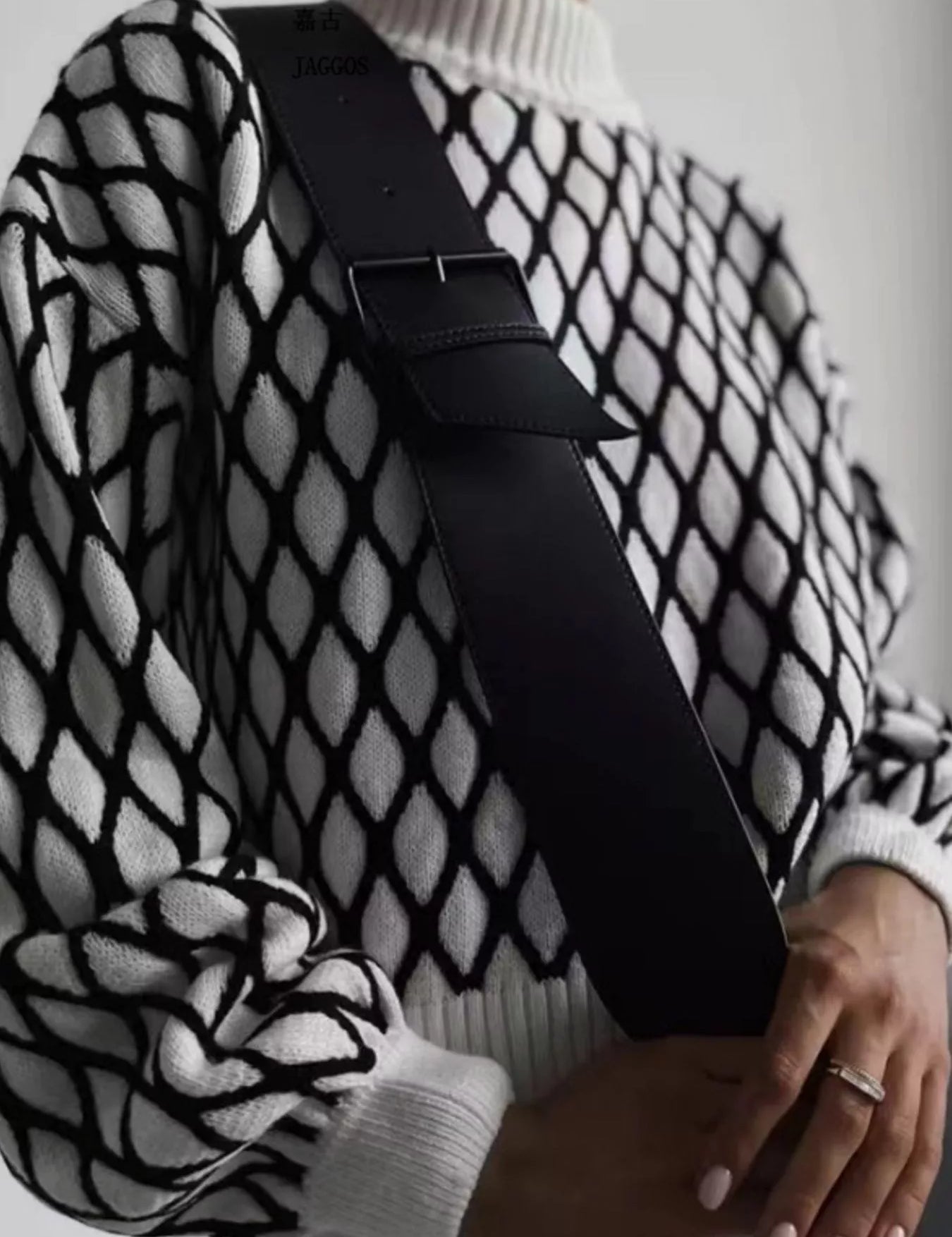 5efb52a7-92ec-4528-86cb-30baf374ac68-Max-Origin