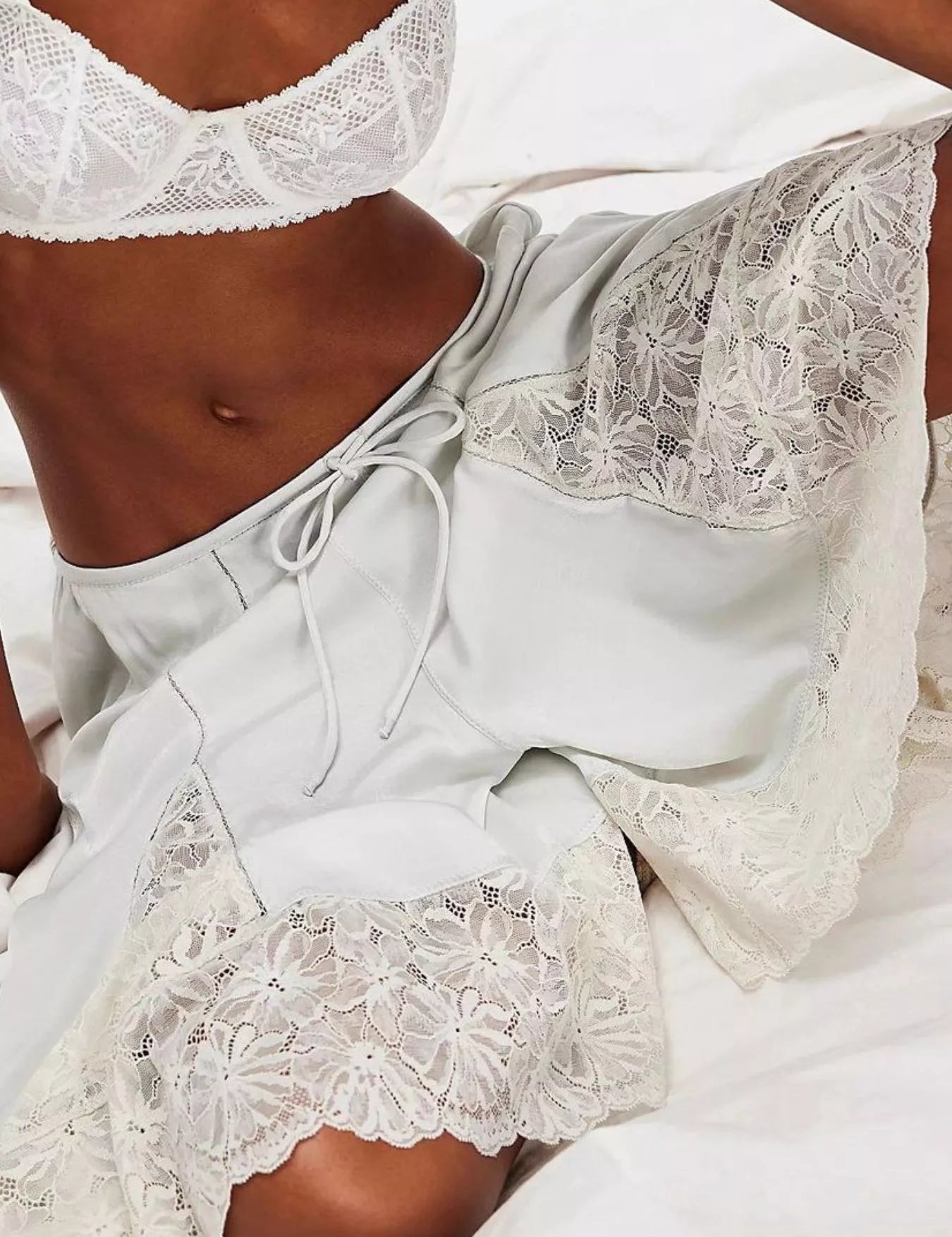 Lace Detail Shorts | Shorts Daverri Fashions